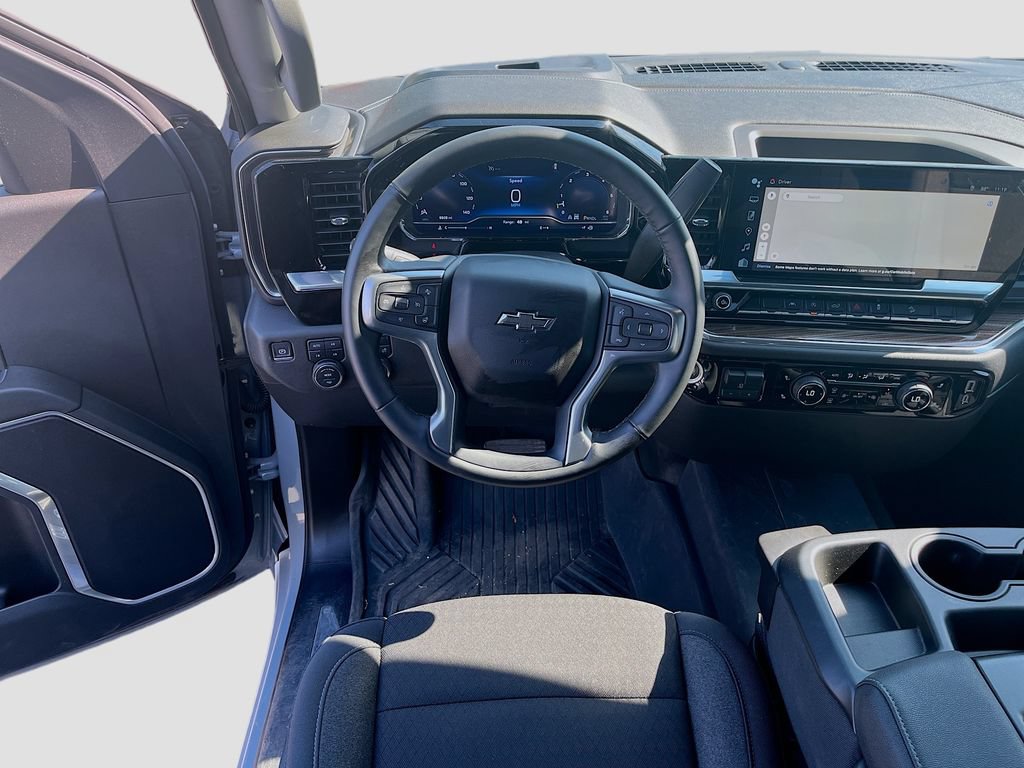 Used 2025 Chevrolet Silverado 1500 RST AWD/4WD image 23