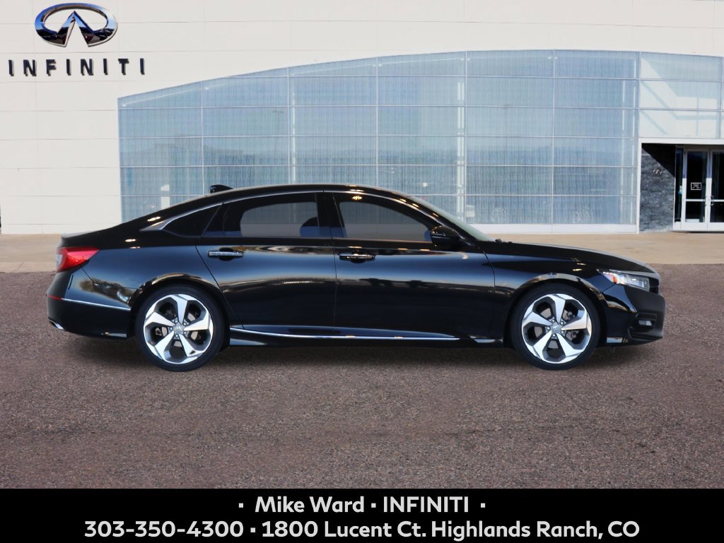 Used 2019 Honda Accord Touring image 8