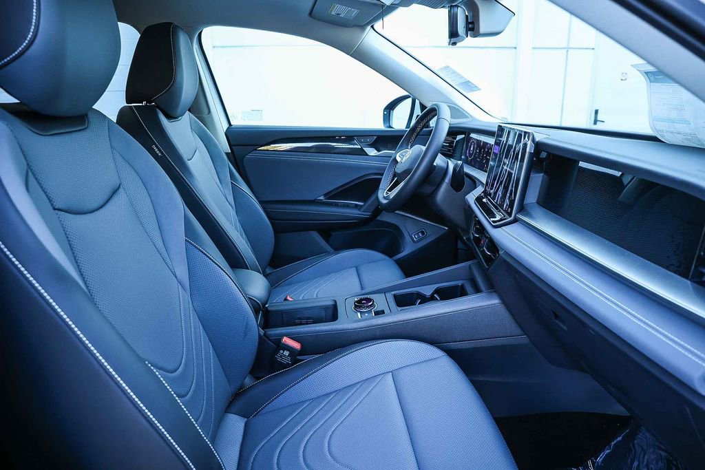 New 2026 Volkswagen Tiguan SE image 27