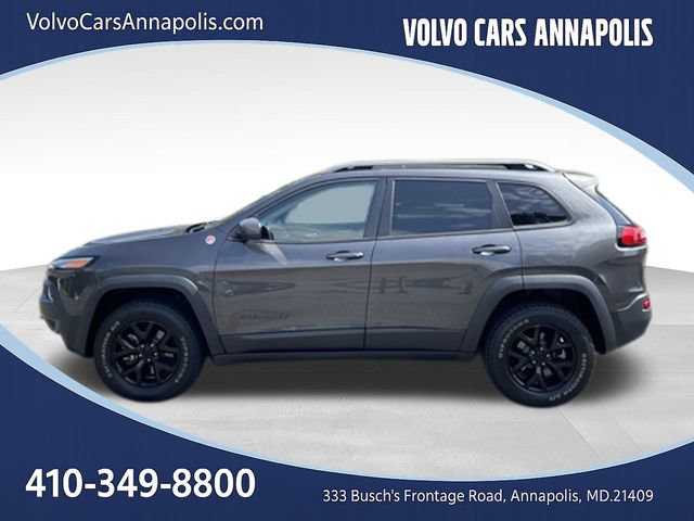 Used 2016 Jeep Cherokee Trailhawk w/ Comfort/Convenience Group AWD/4WD image 4