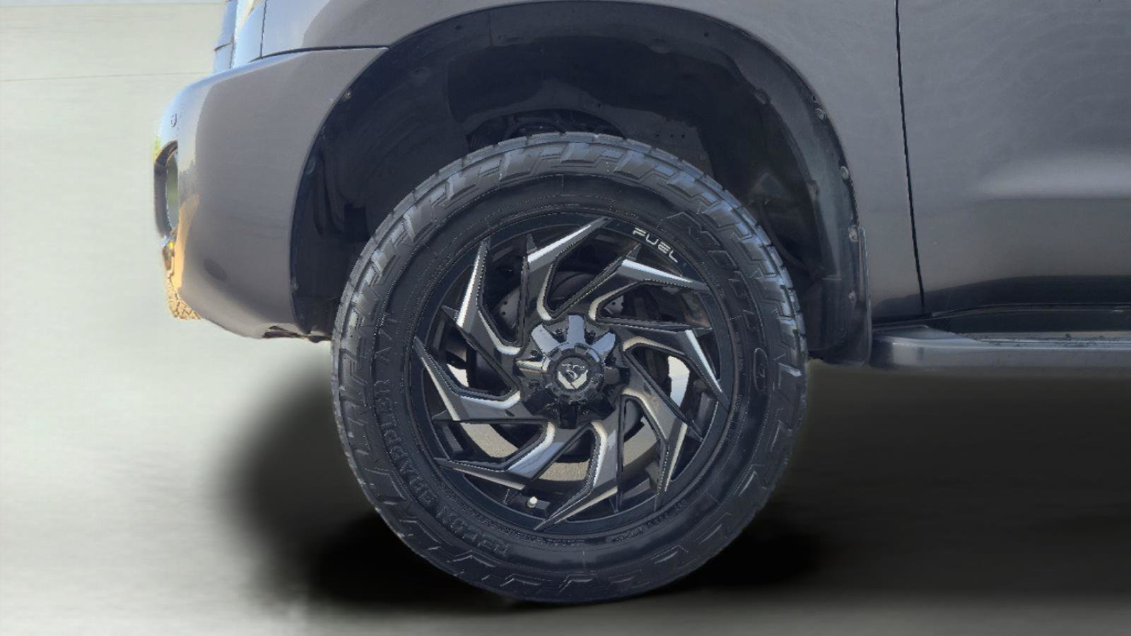 Used 2015 Toyota Sequoia Limited RWD image 11