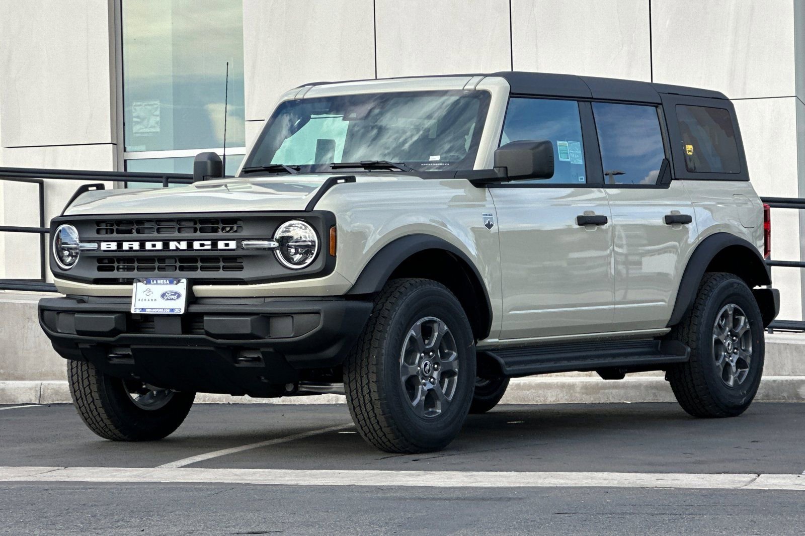 New 2026 Ford Bronco Big Bend image 7