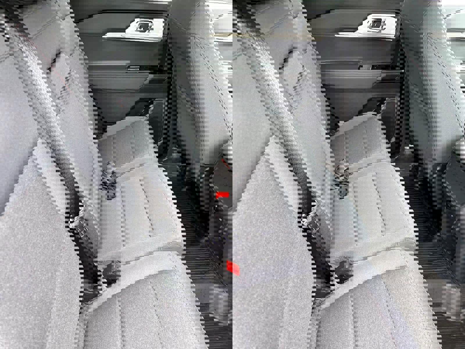 Used 2025 Ford Explorer Active image 11