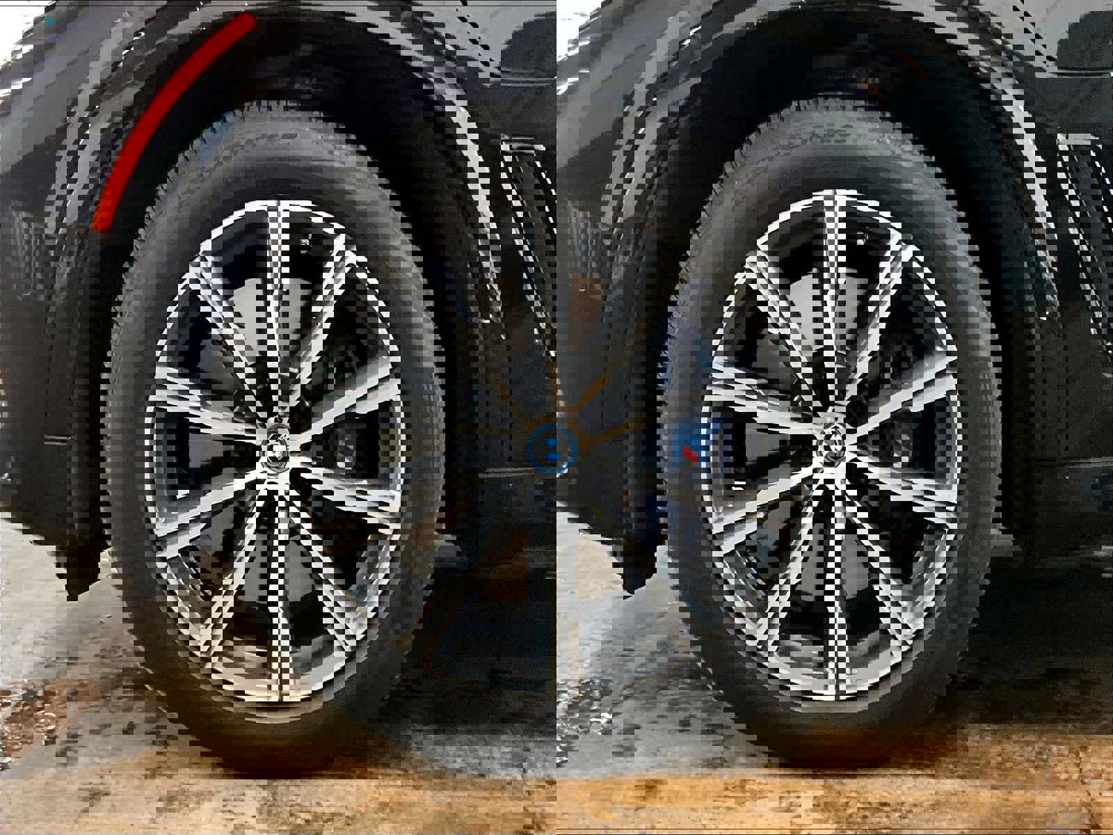 Used 2023 BMW X5 xDrive45e w/ Executive Package image 11