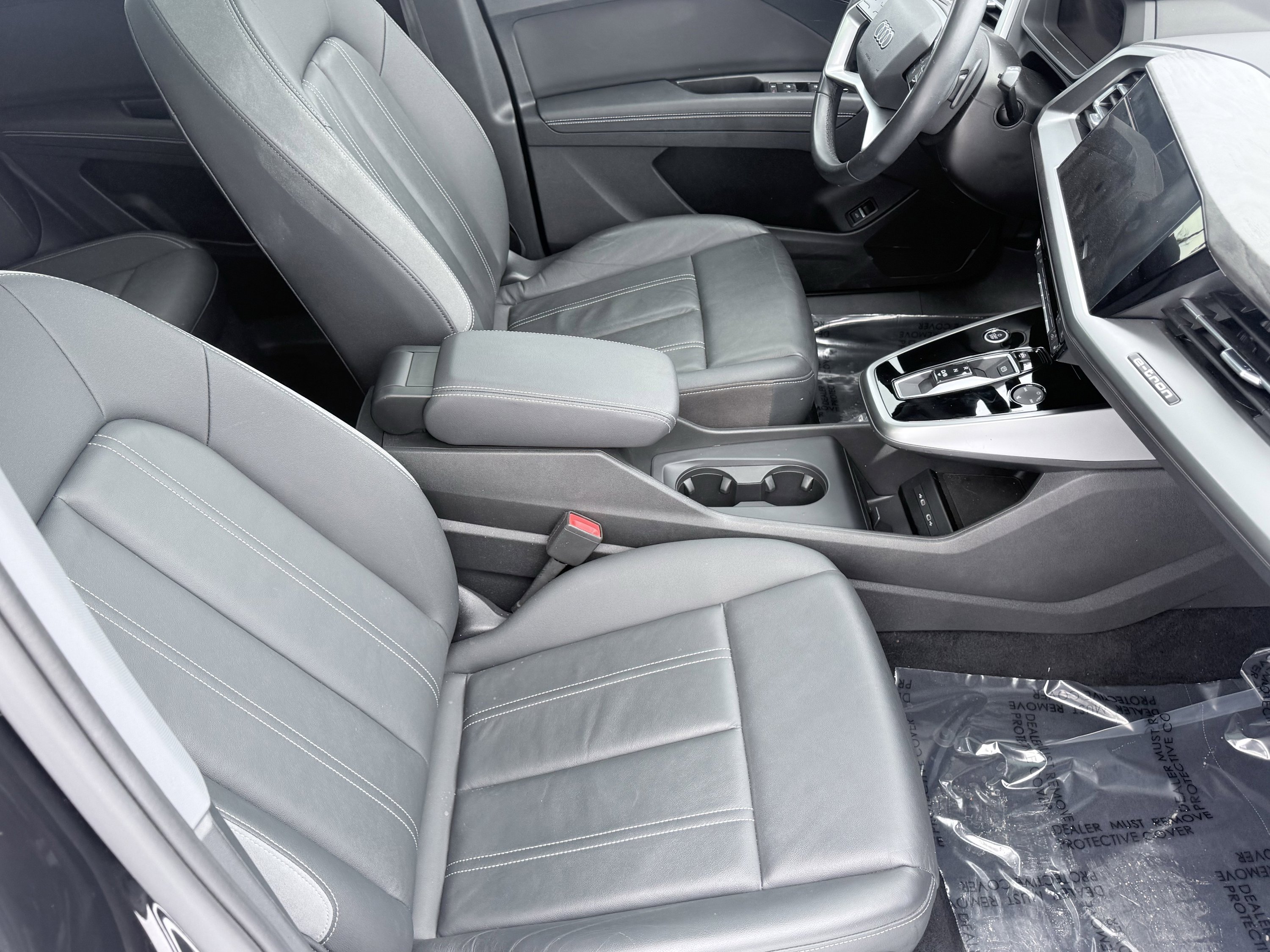 Used 2023 Audi Q4 e-tron Premium Plus w/ Premium Plus image 57