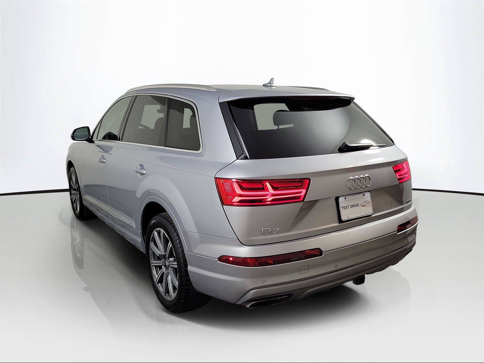 Used 2018 Audi Q7 2.0T Premium Plus AWD/4WD image 4