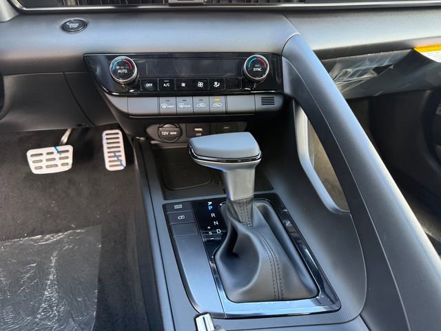 New 2026 Hyundai Elantra Sport image 18