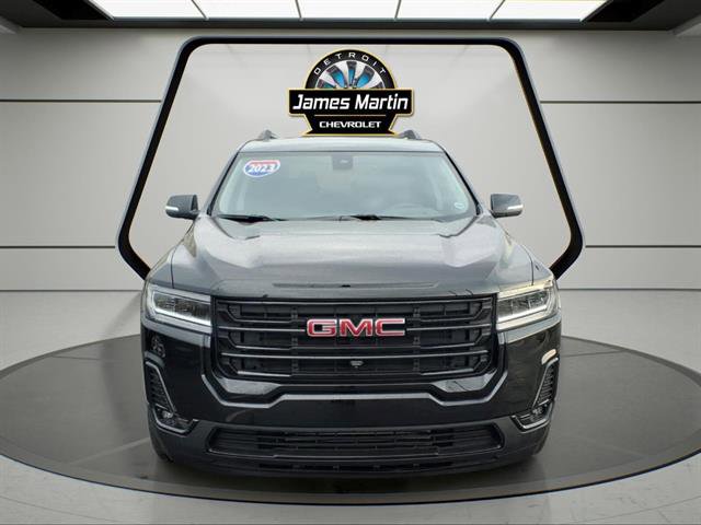 Certified 2023 GMC Acadia SLT w/ Elevation Edition image 2