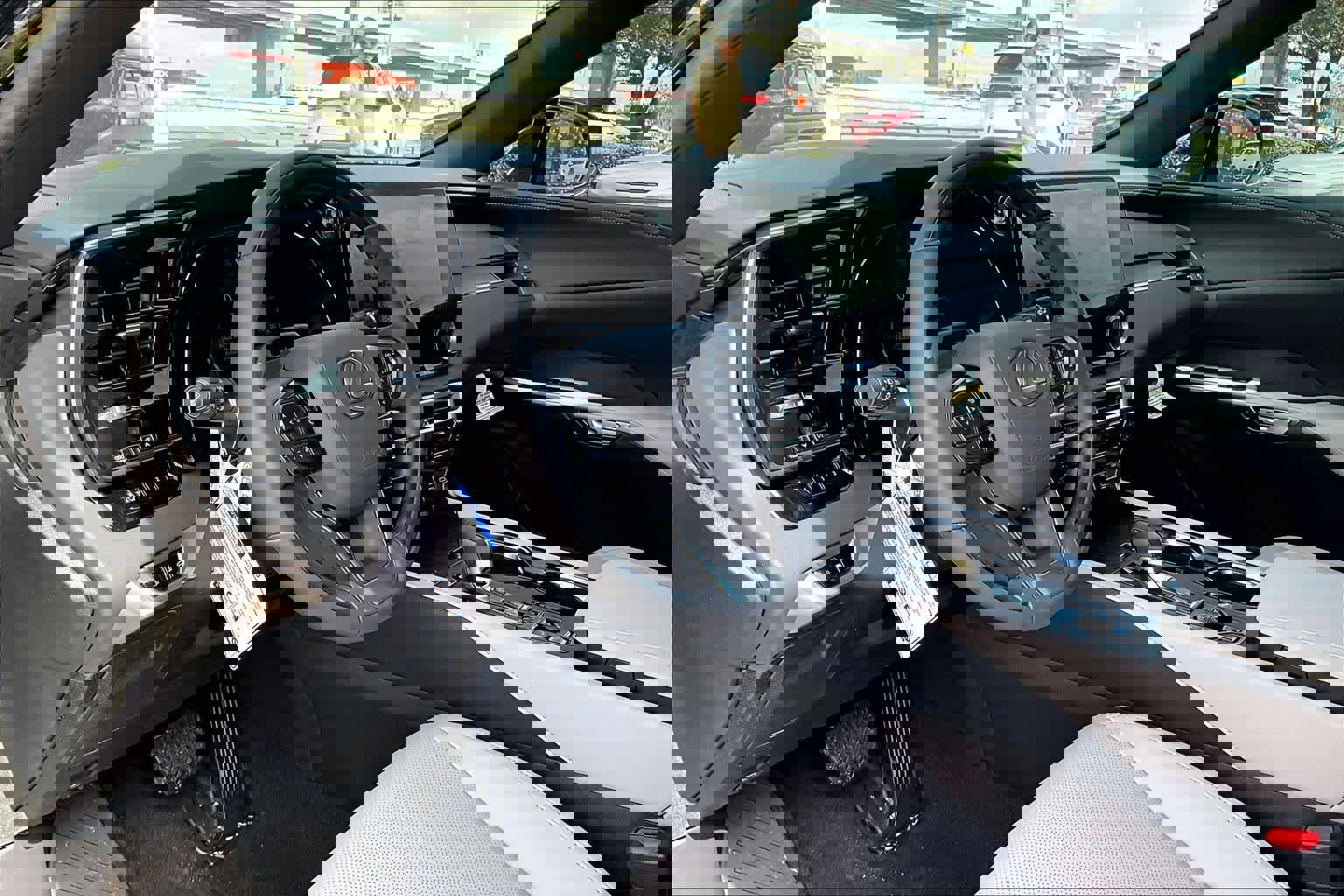 New 2026 Lexus RX 350 F Sport image 10