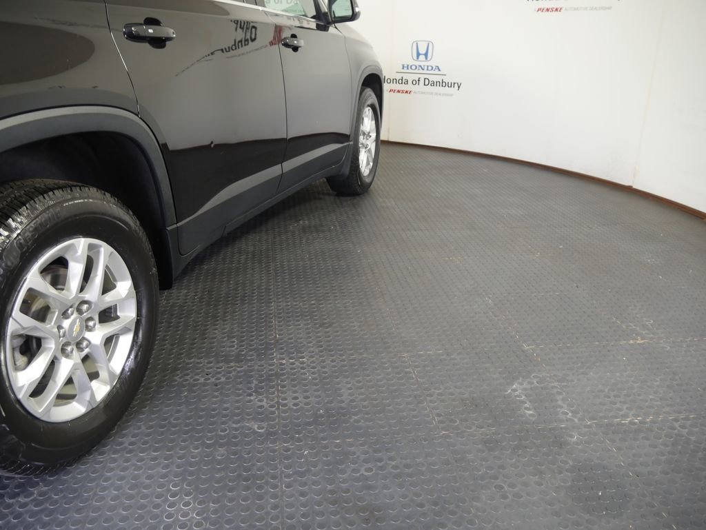 Used 2021 Chevrolet Traverse LT AWD/4WD image 4