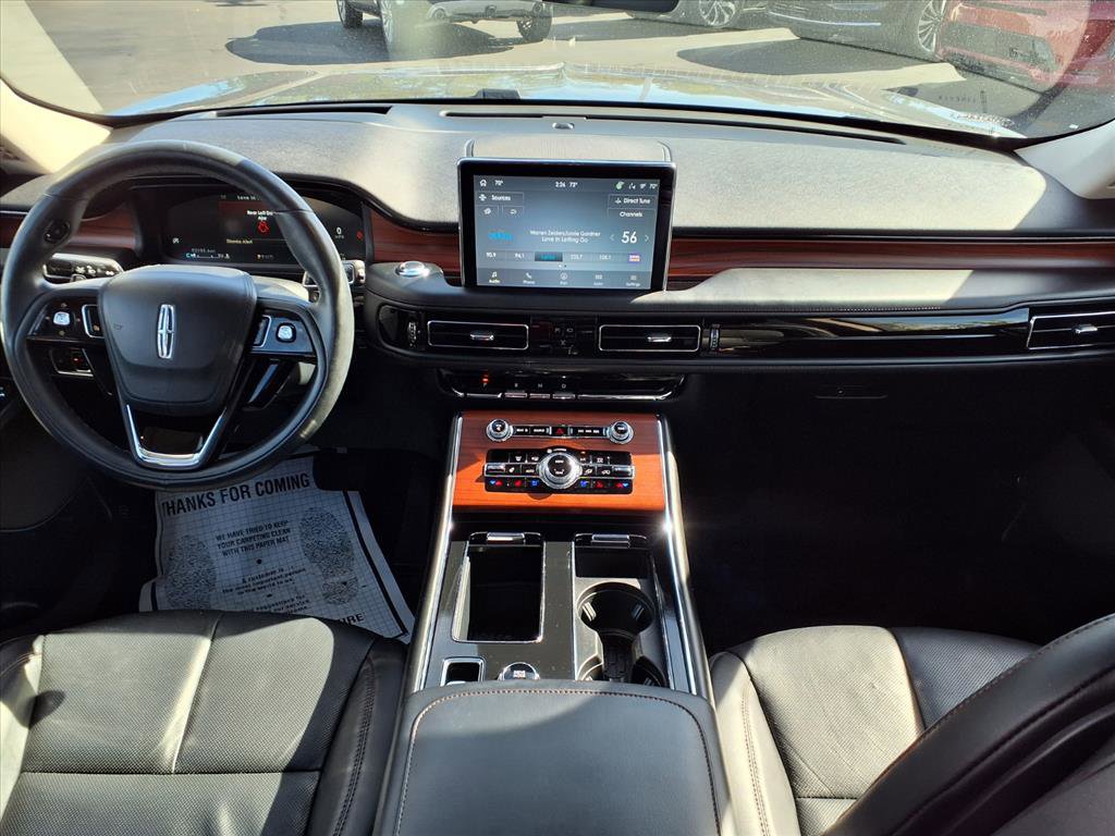 Certified 2023 Lincoln Aviator Reserve w/ Equipment Group 201A image 9