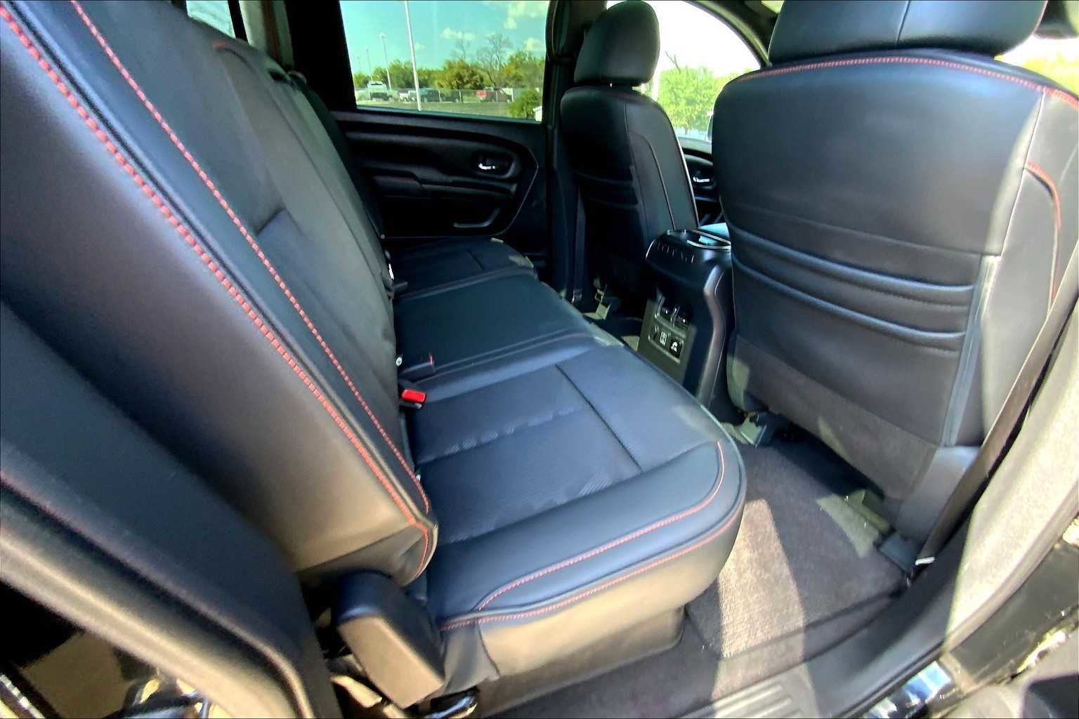 Used 2021 Nissan Titan PRO-4X w/ Pro-4x Utility Package image 18