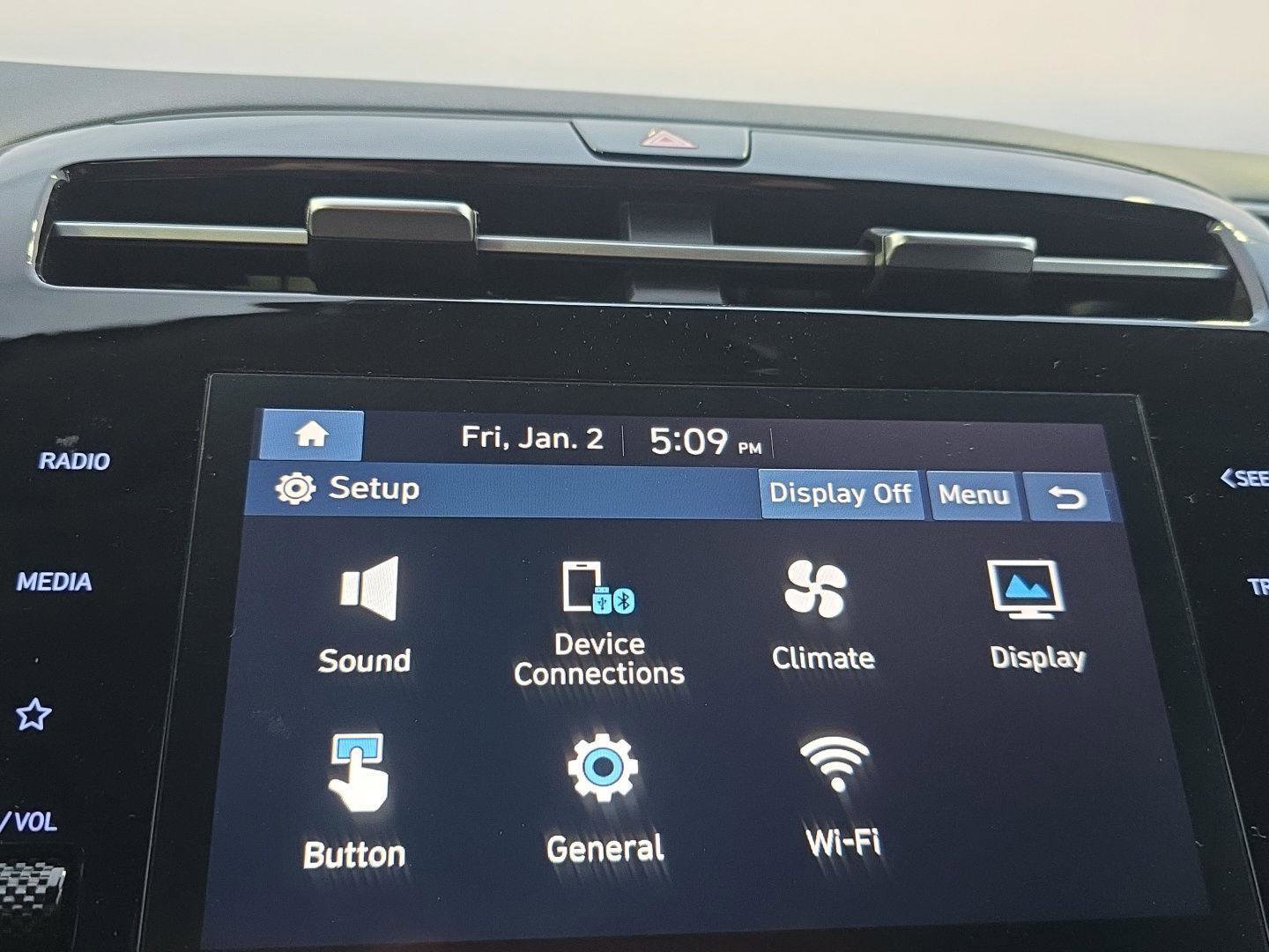 Used 2024 Hyundai Tucson SE image 23