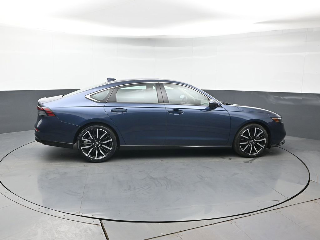 Certified 2024 Honda Accord Touring image 7