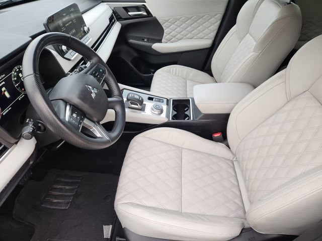 Used 2022 Mitsubishi Outlander SEL image 11