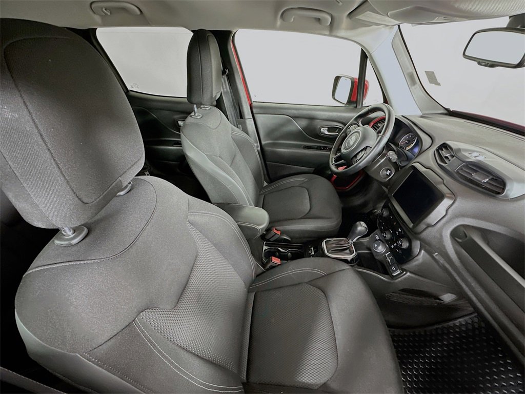 Used 2022 Jeep Renegade Latitude w/ Convenience Group image 26