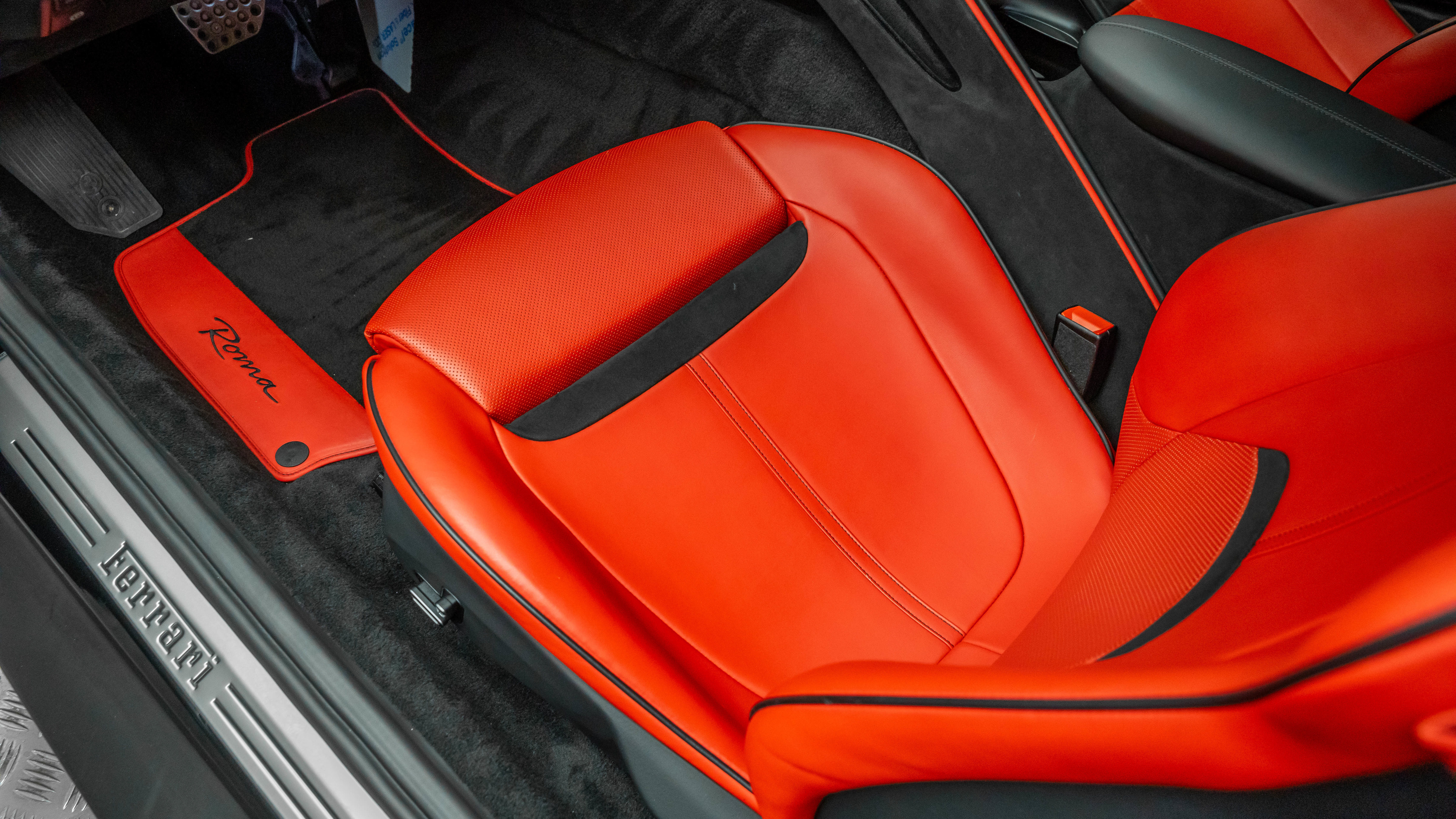 Certified 2022 Ferrari Roma RWD image 16