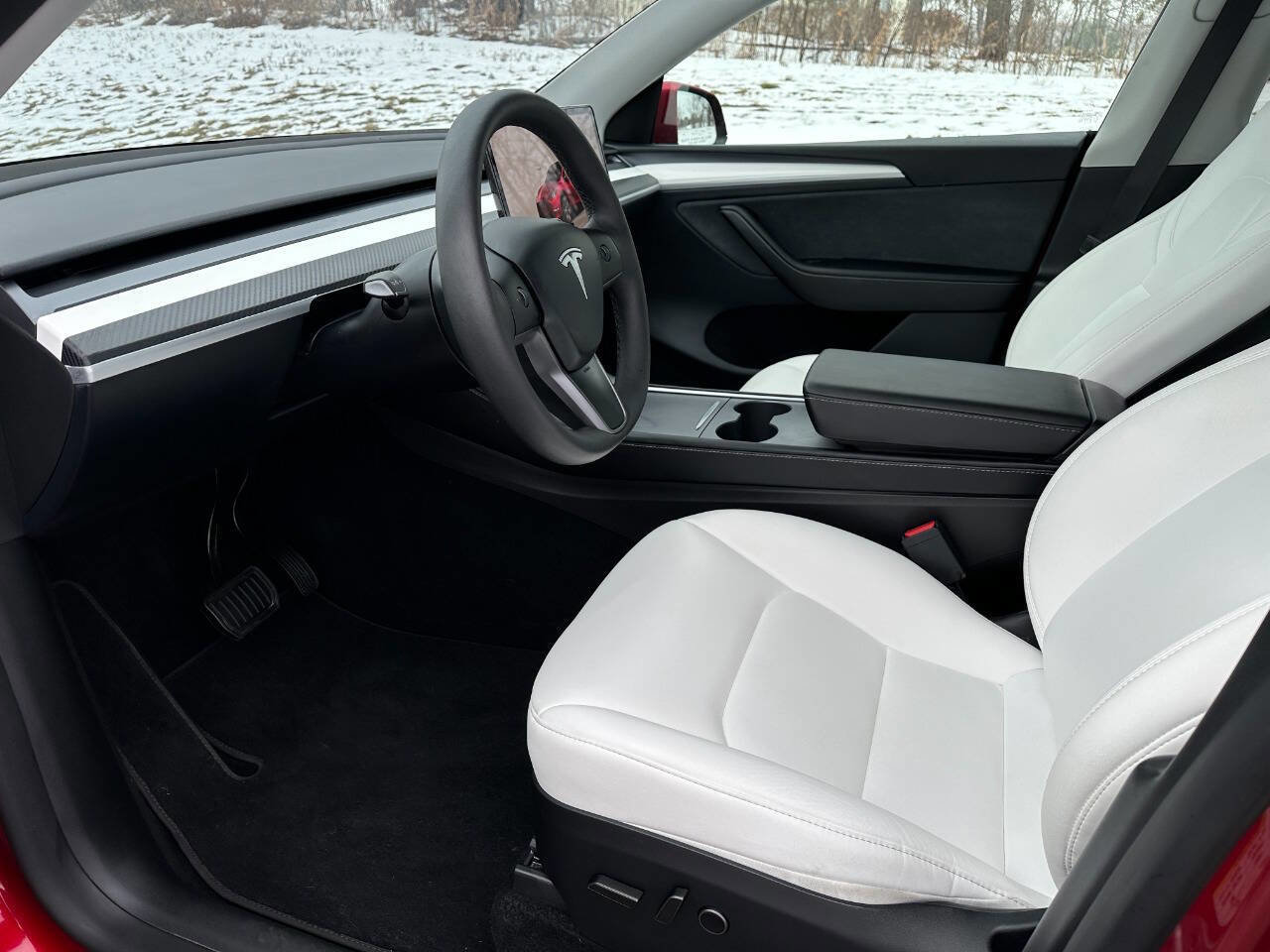 Used 2024 Tesla Model Y Long Range image 6