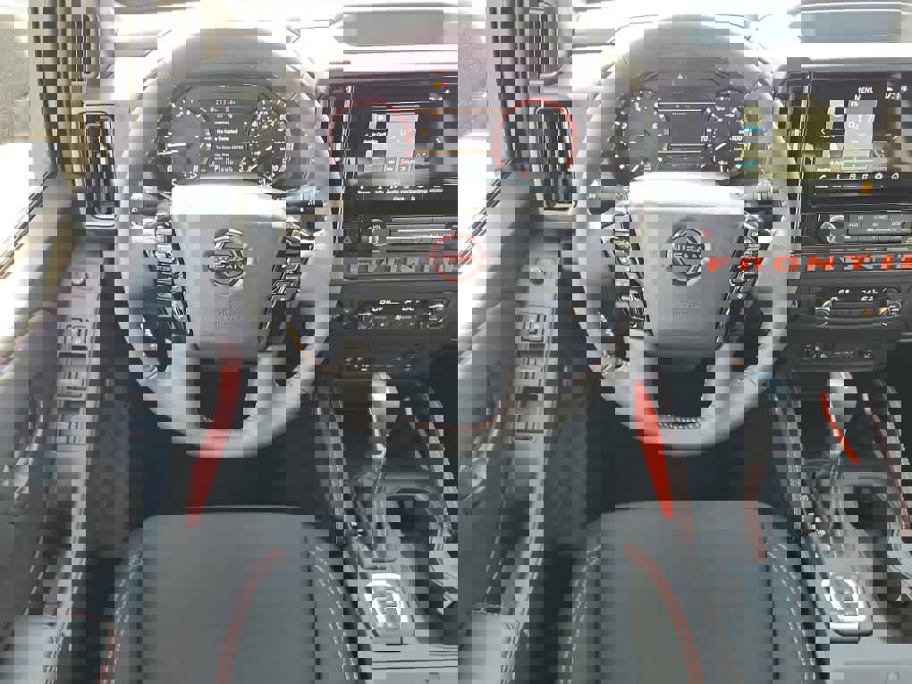 New 2026 Nissan Frontier PRO-4X w/ Pro-4x Convenience Package image 8