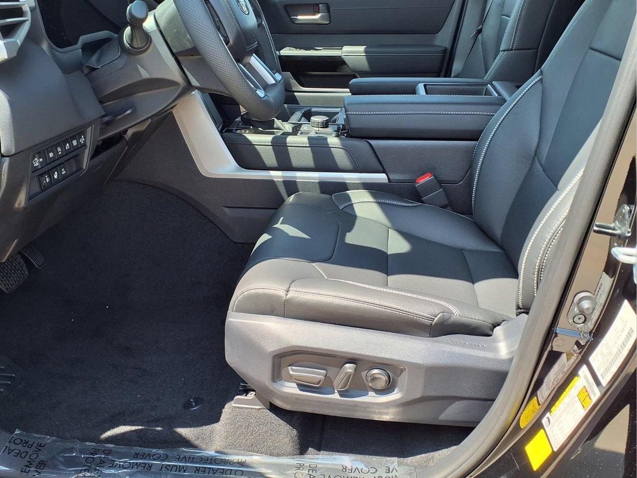 New 2026 Toyota Tundra Limited AWD/4WD image 12