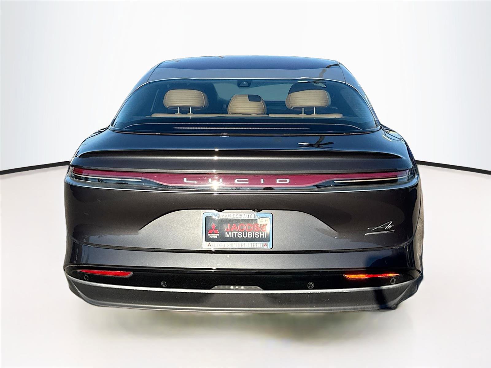 Used 2023 Lucid Air Grand Touring image 11