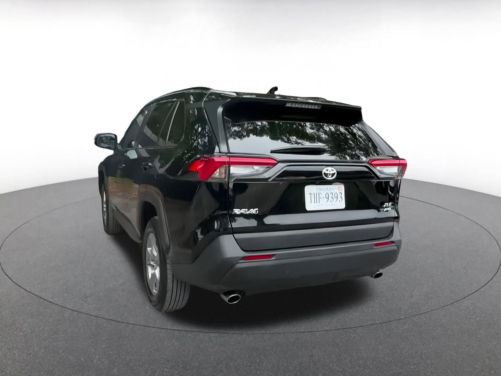 Used 2024 Toyota RAV4 XLE image 11