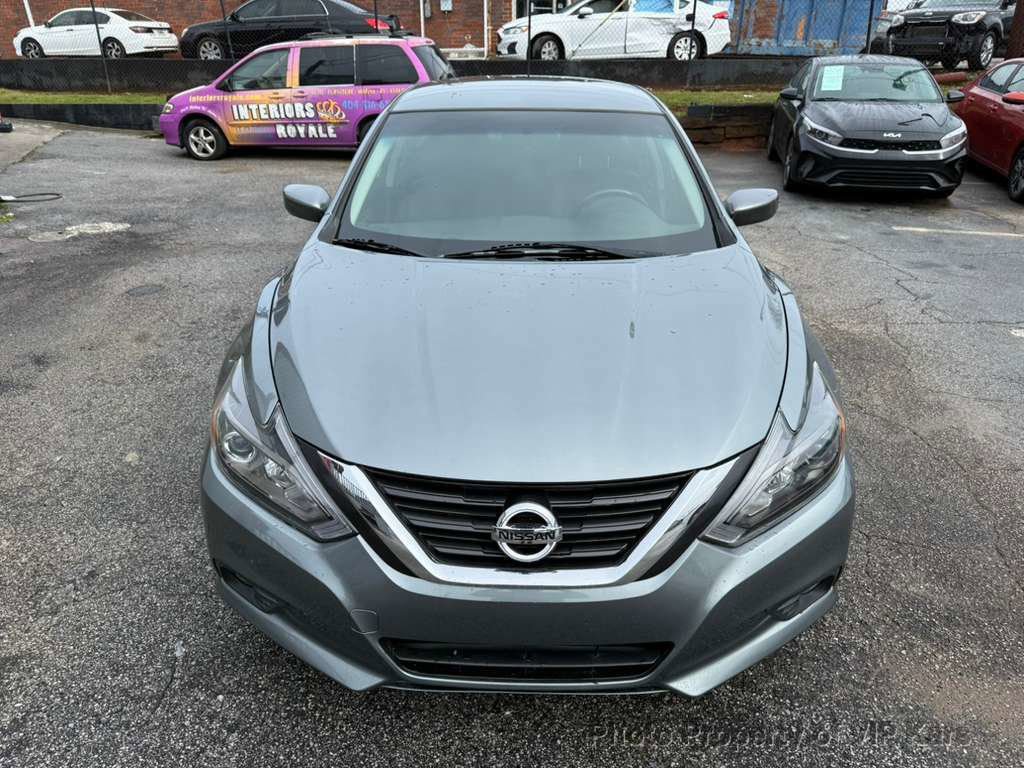 Used 2016 Nissan Altima 2.5 SR FWD image 2