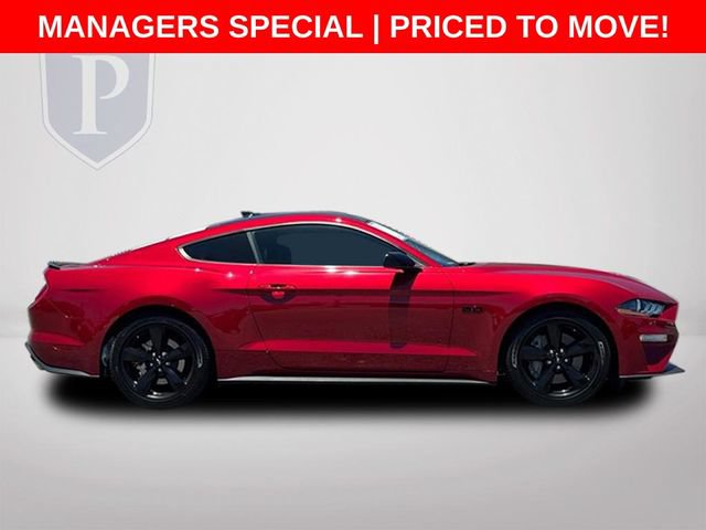 Used 2022 Ford Mustang GT Premium w/ Black Accent Package RWD image 4