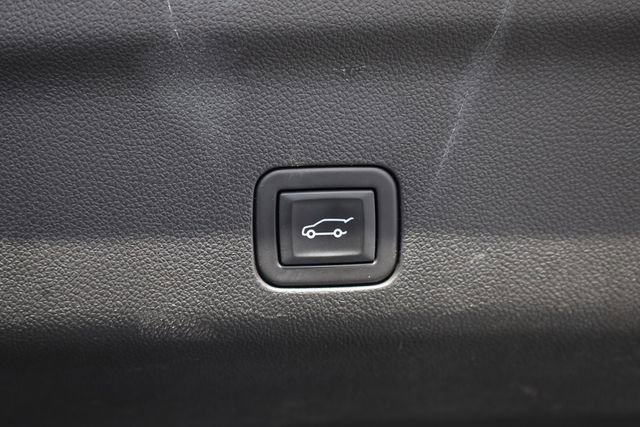 Used 2023 Chevrolet Tahoe LT image 27