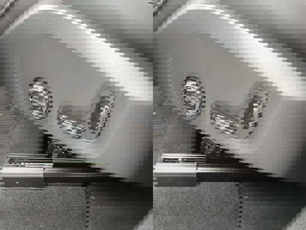 Used 2026 Volvo XC60 B5 Plus w/ Protection Package Premier image 16