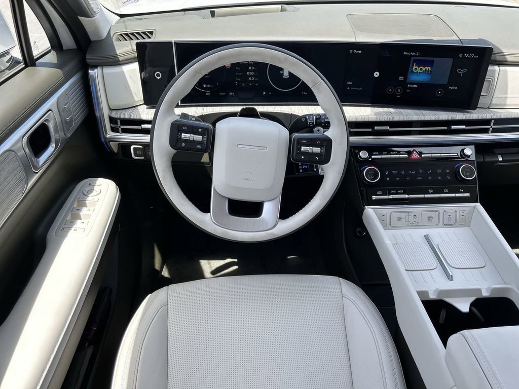 New 2025 Hyundai Santa Fe Calligraphy image 4