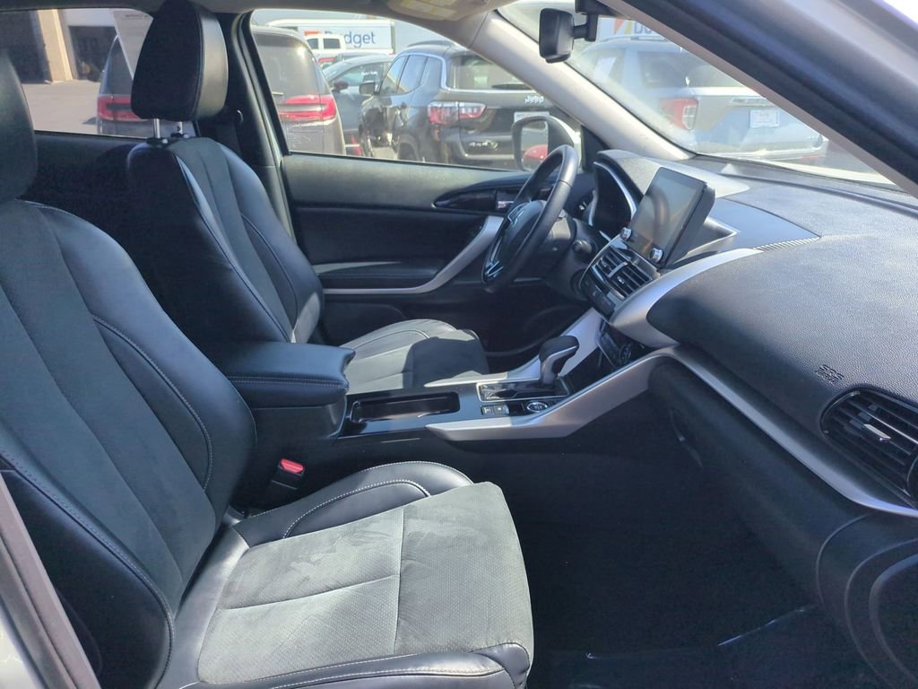 Used 2025 Mitsubishi Eclipse Cross SE AWD/4WD image 30