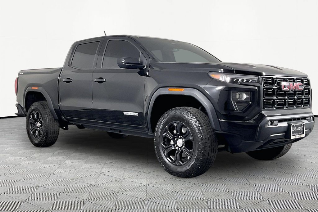 Used 2024 GMC Canyon Elevation w/ Elevation Premium Package AWD/4WD image 3