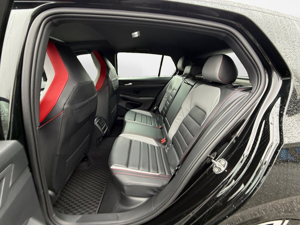 New 2026 Volkswagen GTI SE image 13