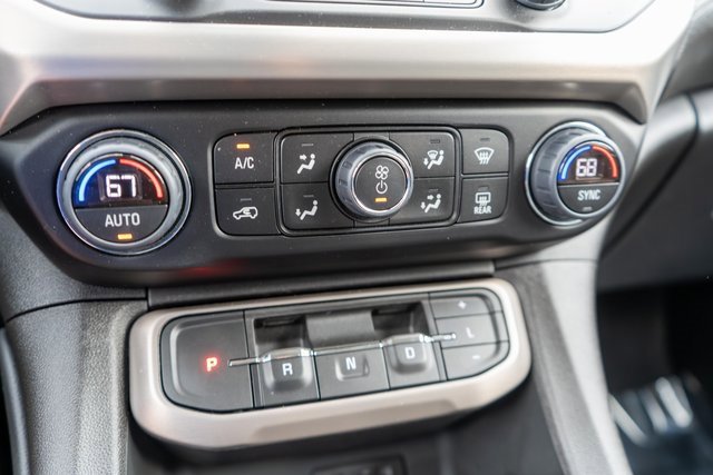 Used 2023 GMC Acadia Denali w/ Black Diamond Edition image 37