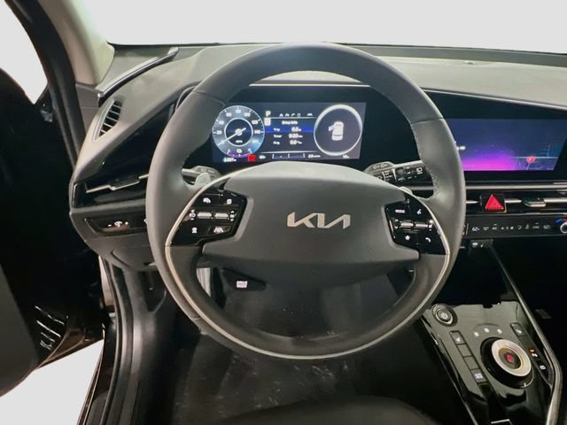 New 2026 Kia Niro Wind FWD image 11