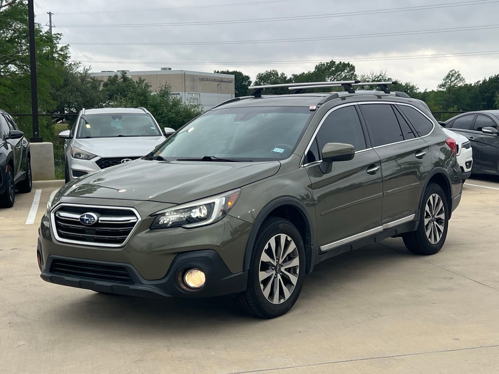 Used 2018 Subaru Outback 3.6R Touring w/ Protection Package #1 image 5