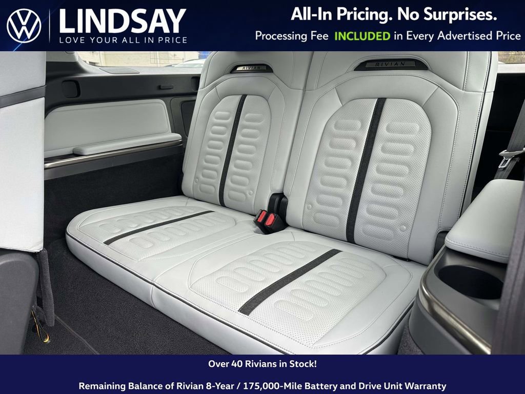 Used 2023 Rivian R1S Adventure image 15