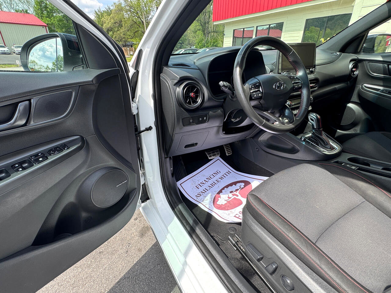 Used 2022 Hyundai Kona N Line w/ Tech Package image 12