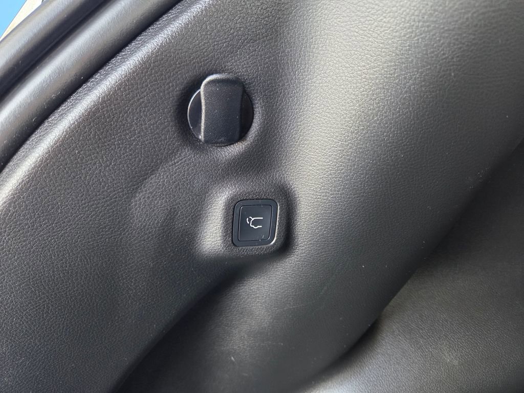 Used 2022 Jeep Compass Latitude w/ Convenience Group image 12