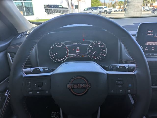 Used 2025 Nissan Rogue SV AWD/4WD image 31