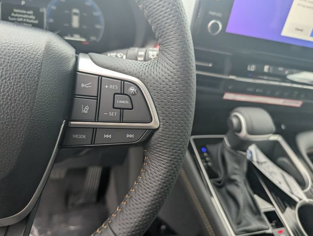 New 2026 Toyota Sienna XLE Woodland Edition AWD/4WD image 17