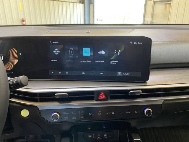 Used 2024 Kia Sorento X-Line EX image 43