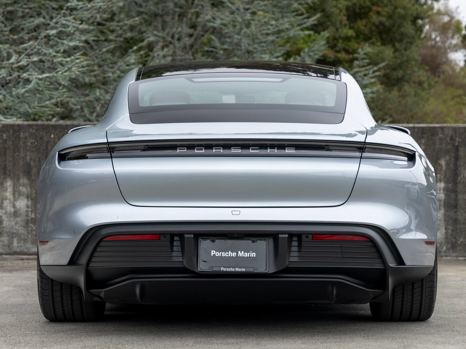 Certified 2021 Porsche Taycan 4S w/ Premium Package AWD/4WD image 10