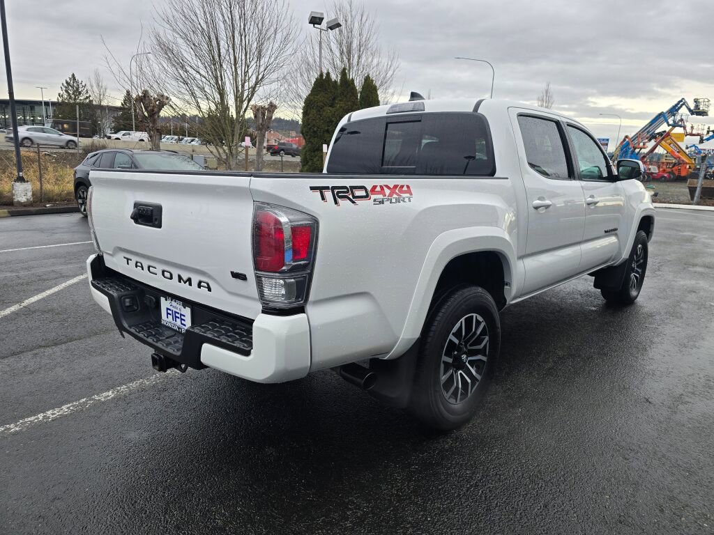 Used 2023 Toyota Tacoma TRD Sport w/ Black Out Package (TMS) image 6