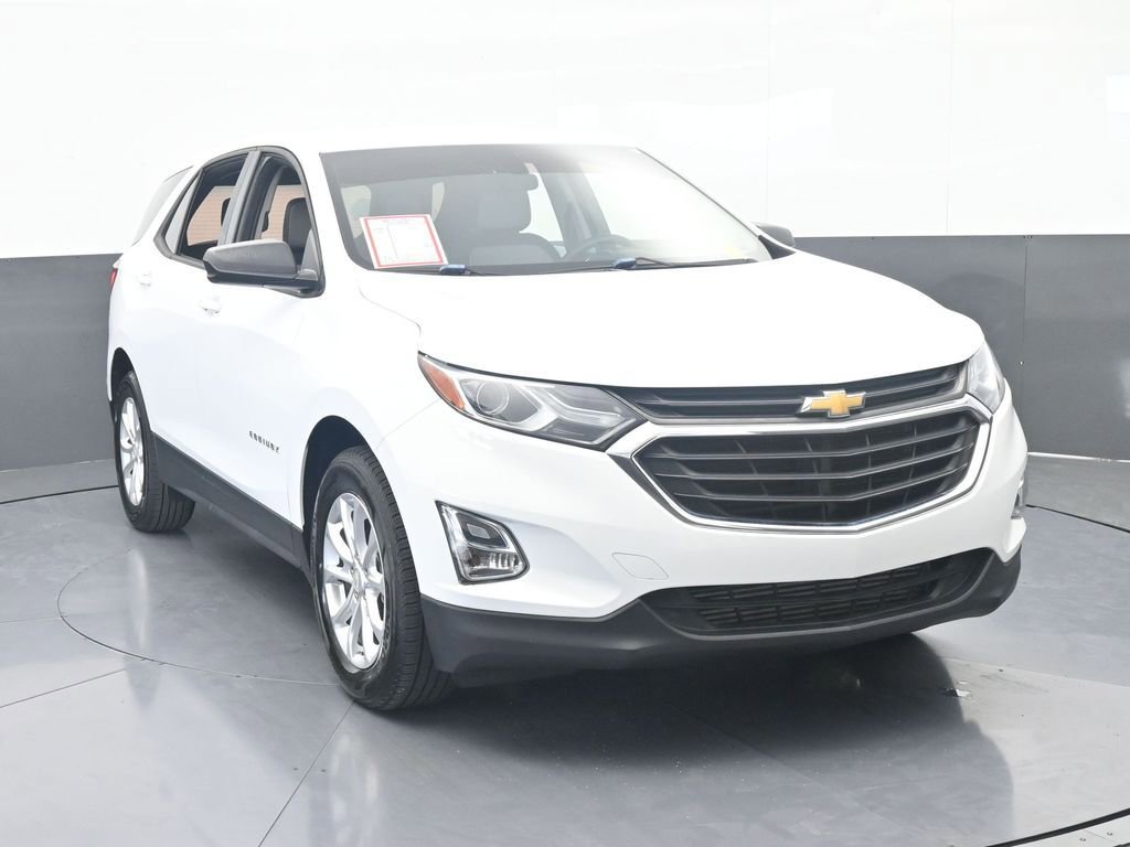 Used 2019 Chevrolet Equinox LS w/ LPO, Floor Liner Package FWD image 9