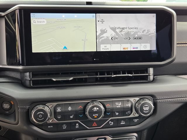 New 2026 Jeep Wrangler Unlimited Sahara AWD/4WD image 19