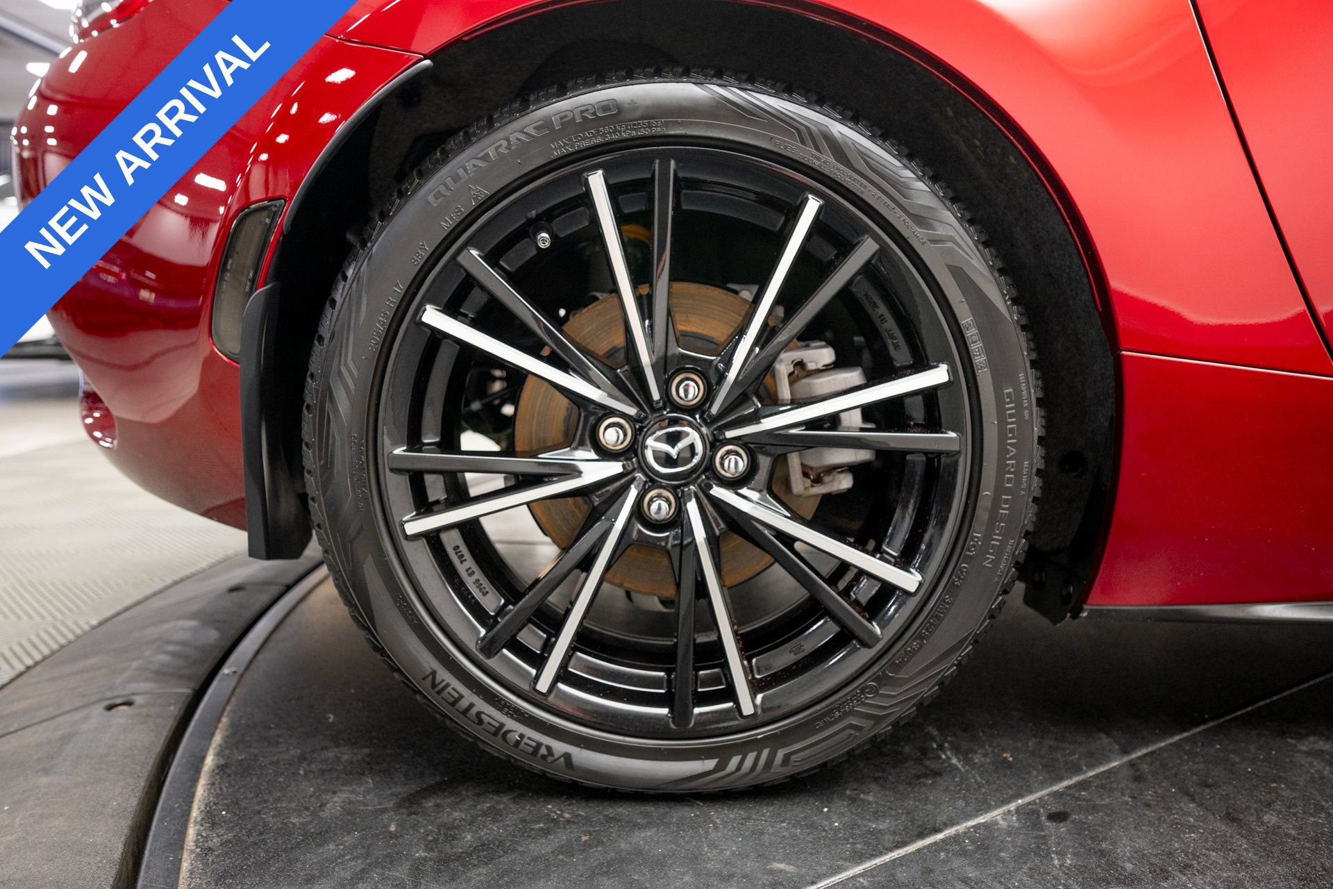 Used 2024 MAZDA MX-5 Miata RF Grand Touring RWD image 27
