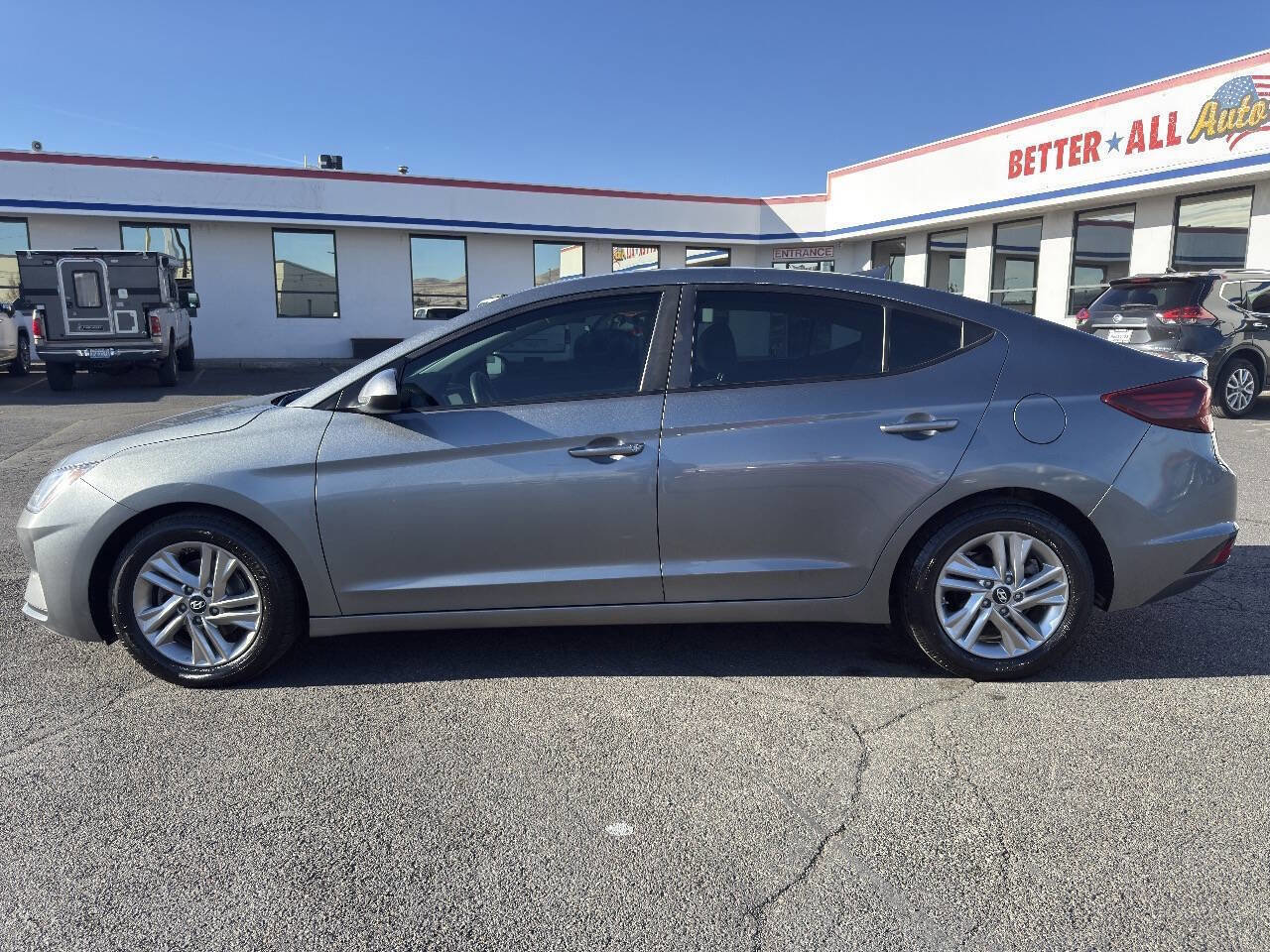 Used 2019 Hyundai Elantra SEL image 4