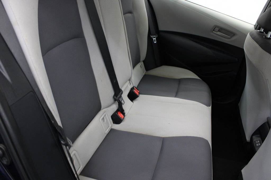 Used 2023 Toyota Corolla LE FWD image 17